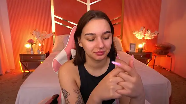 FlirtyMusa online show from 05/03/26, 12:11