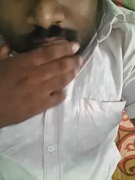Snapshot of Vikram_rider chatting on 07/18/26, 06:39 Vikram rider online show from 07/18/26, 06:39