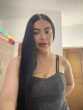 Cami olarte online show from 04/22/26, 05:32