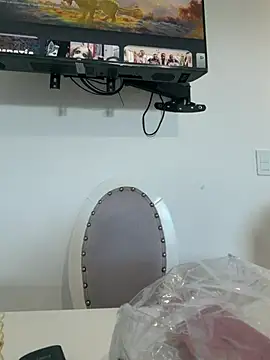 Cami olarte online show from 07/25/26, 12:14