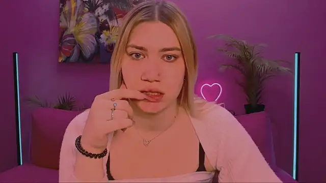 blonde angell online show from 04/25/26, 12:19