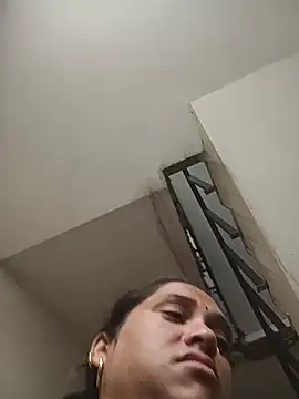 Raanieoy012 online show from 07/11/26, 02:03