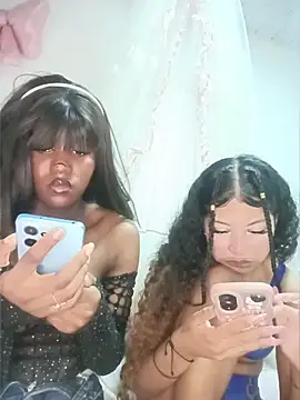 KatyBelle  online show from 04/22/26, 09:27