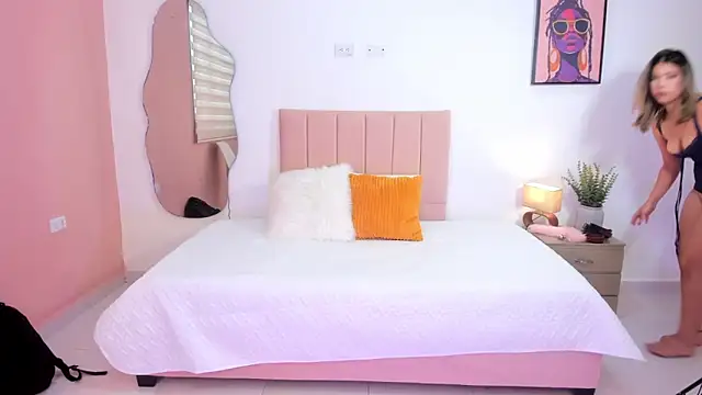 Nasthia  online show from 04/18/26, 08:20