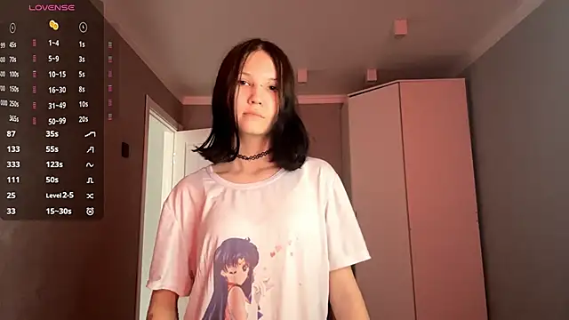 AmeliaMiotii online show from 04/22/26, 11:12
