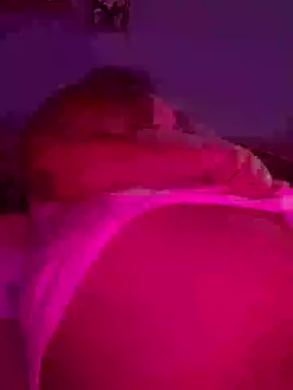 Snapshot of umawaifu chatting on 04/04/26, 05:43 umawaifu online show from 04/04/26, 05:43