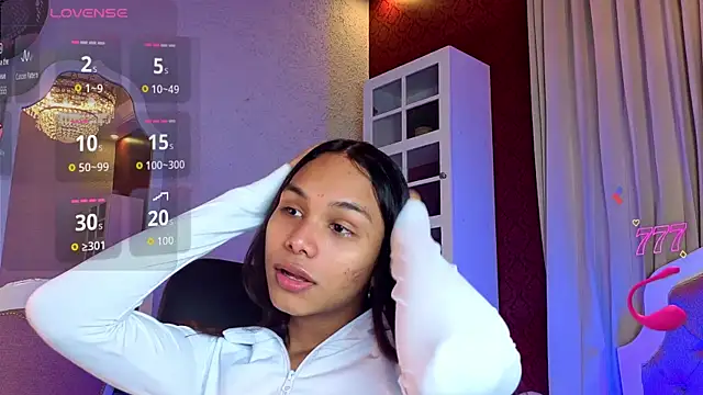 Snapshot of KristinaGriner chatting on 05/20/26, 01:23 KristinaGriner online show from 05/20/26, 01:23