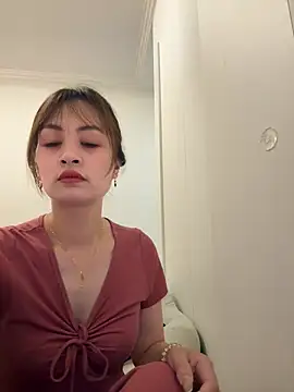 Yang 218 online show from 05/11/26, 07:03