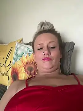 GG-Beautiful-Nightmare online show from 04/22/26, 06:20