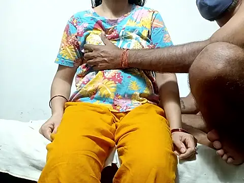 Sexyy Bhabhi 143 online show from 04/15/26, 05:42