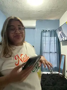 C1N09 online show from 05/03/26, 06:03