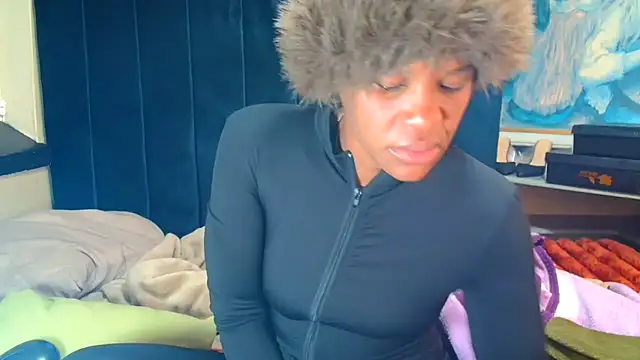 CaramelCandyxx online show from 07/05/26, 06:31