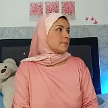 Snapshot of alia_asad chatting on 05/04/26, 01:40 alia asad online show from 05/04/26, 01:40