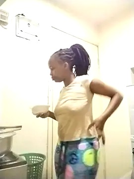 Faithy6789 online show from 04/23/26, 04:09