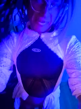 DomMONIKA online show from 04/22/26, 11:39