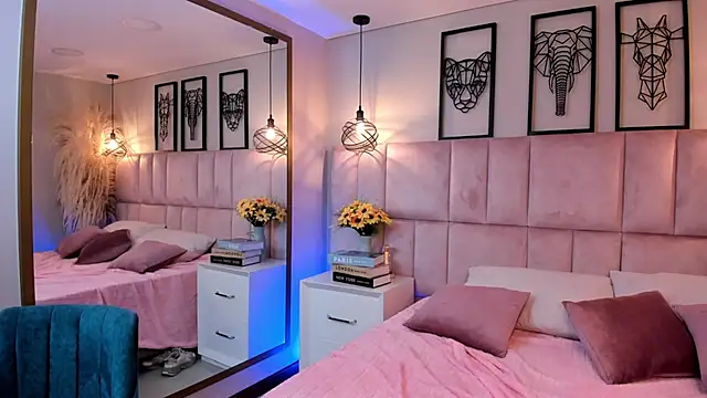 Iam yuls  online show from 04/16/26, 03:18