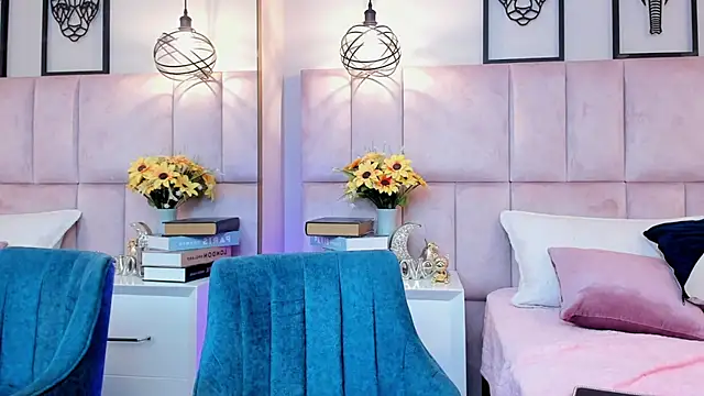 Iam yuls  online show from 04/23/26, 02:57