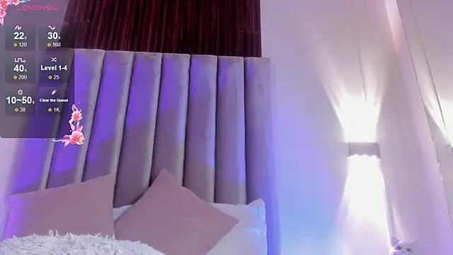 Valentina-Garciia online show from 05/11/26, 04:04