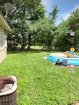 RoxyRedXO12 online show from 05/29/26, 07:56