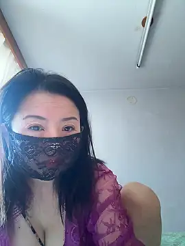 Snapshot of xiaxia-2026 chatting on 04/11/26, 04:06 xiaxia-2026 online show from 04/11/26, 04:06