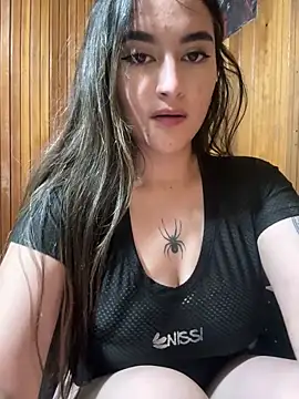 Snapshot of Camila010203 chatting on 03/28/26, 11:37 Camila010203 online show from 03/28/26, 11:37