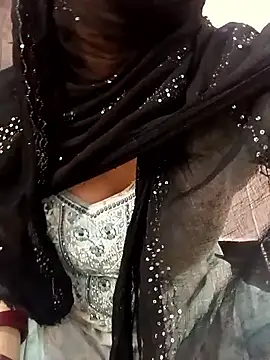 Snapshot of Miss_Noor__ chatting on 04/10/26, 06:07 Miss Noor online show from 04/10/26, 06:07