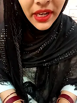 Snapshot of Miss_Noor__ chatting on 04/16/26, 06:36 Miss Noor online show from 04/16/26, 06:36