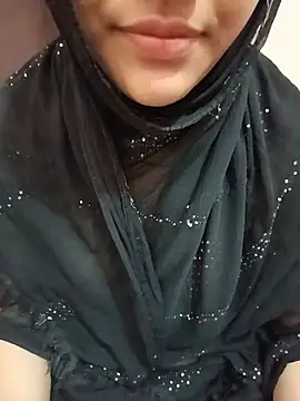 Snapshot of Miss_Noor__ chatting on 07/02/26, 03:23 Miss Noor online show from 07/02/26, 03:23