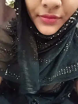 Snapshot of Miss_Noor__ chatting on 07/04/26, 03:45 Miss Noor online show from 07/04/26, 03:45
