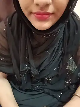 Snapshot of Miss_Noor__ chatting on 07/05/26, 05:03 Miss Noor online show from 07/05/26, 05:03