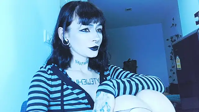 H3xD0ll online show from 04/04/26, 11:24