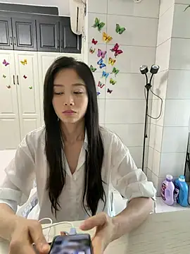 yuanpu0925 online show from 05/16/26, 10:41