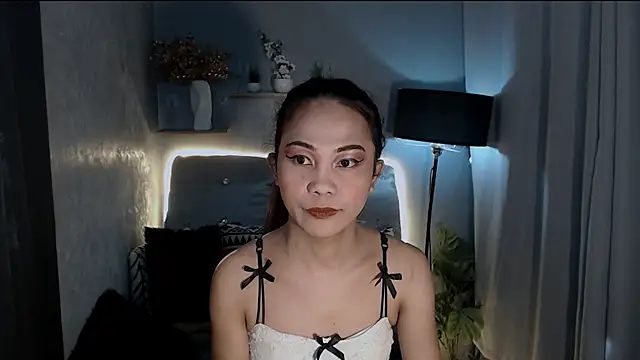 Snapshot of VeronicaFoxxxx chatting on 04/28/26, 12:31 VeronicaFoxxxx online show from 04/28/26, 12:31