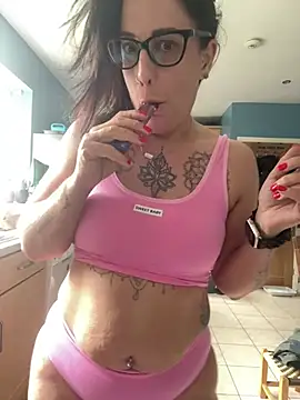 IvyBelleMilf online show from 04/14/26, 11:49