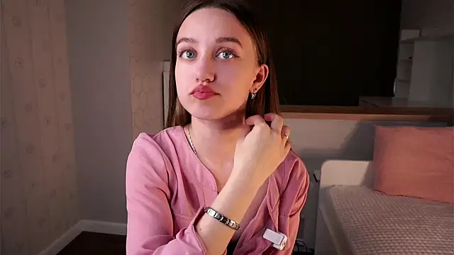 sinfulThea online show from 05/11/26, 11:27