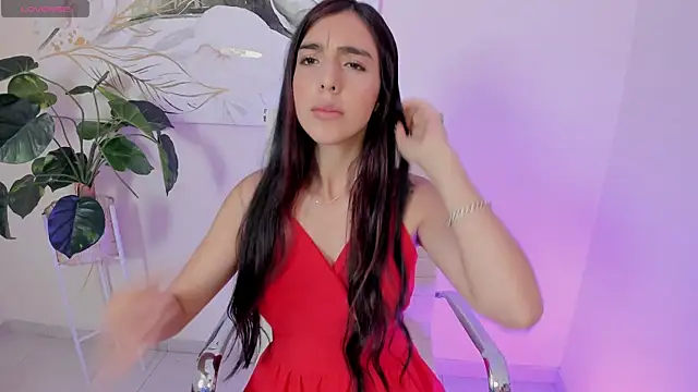 crystal arlette  online show from 04/20/26, 01:47