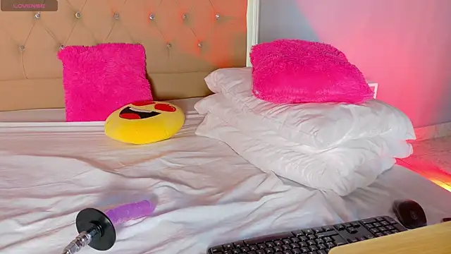 CandyRose   online show from 03/31/26, 04:46
