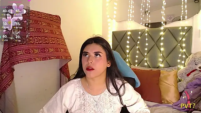 devika kumar online show from 04/27/26, 07:01