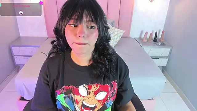 MILLYEVANS1 online show from 04/23/26, 03:41