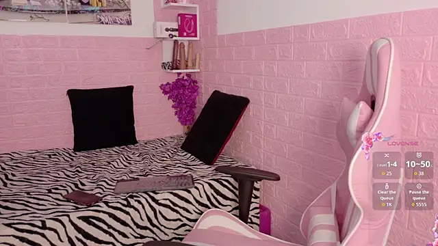 Sophi Sweet11 online show from 05/19/26, 01:50