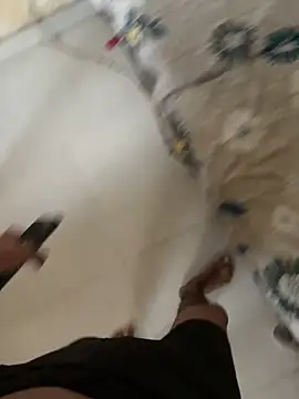 vishu47512 online show from 04/03/26, 10:02