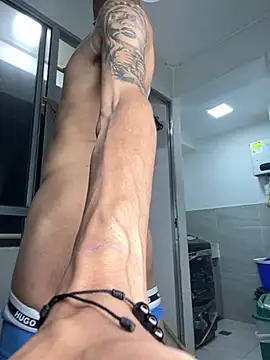 Jhoan Bigcock99 online show from 07/05/26, 04:19
