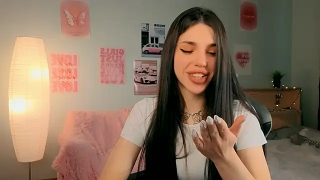 molly rettyy online show from 04/02/26, 04:21