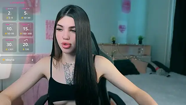 Snapshot of molly_rettyy chatting on 06/23/26, 03:59 molly rettyy online show from 06/23/26, 03:59