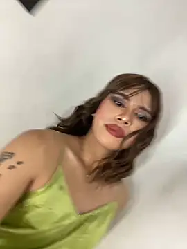  Flirtyprincess  online show from 04/01/26, 02:25