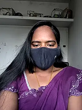 Snapshot of Tamil_Sangeetha chatting on 04/21/26, 04:30 Tamil Sangeetha online show from 04/21/26, 04:30