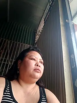 Snapshot of Monglan-c chatting on 03/29/26, 11:27 Monglan-c online show from 03/29/26, 11:27