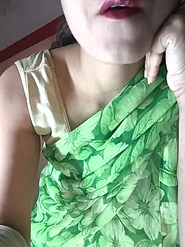 Curvy Sanaya online show from 04/22/26, 07:26