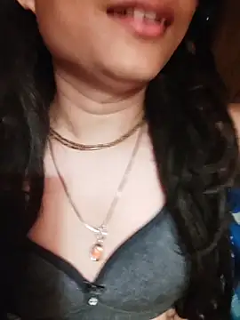 SweetTsAngel online show from 04/15/26, 06:15