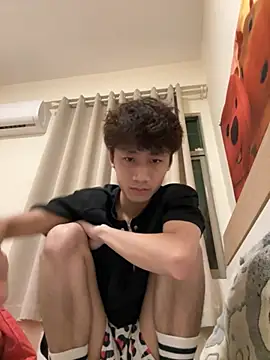 sexyboy-3525 online show from 05/03/26, 12:11